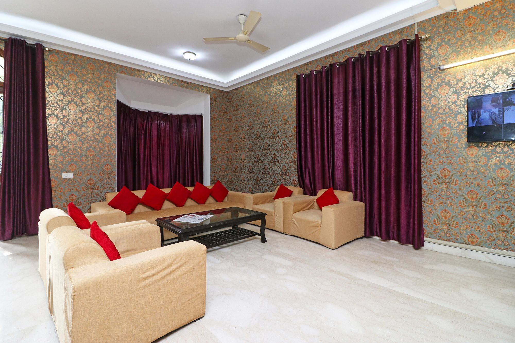 Hotel Fabexpress Ashray Noida Exterior foto