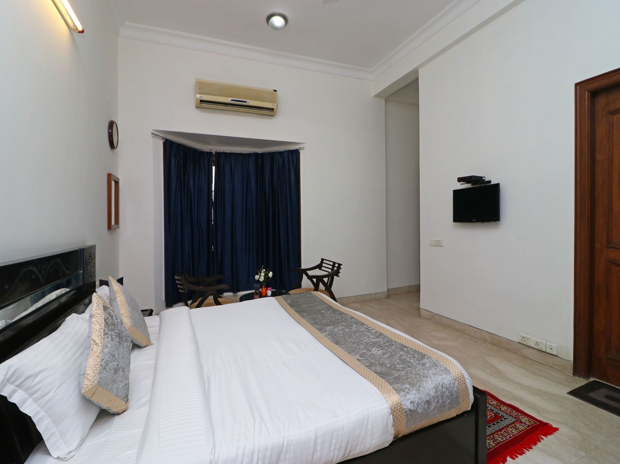 Hotel Fabexpress Ashray Noida Exterior foto